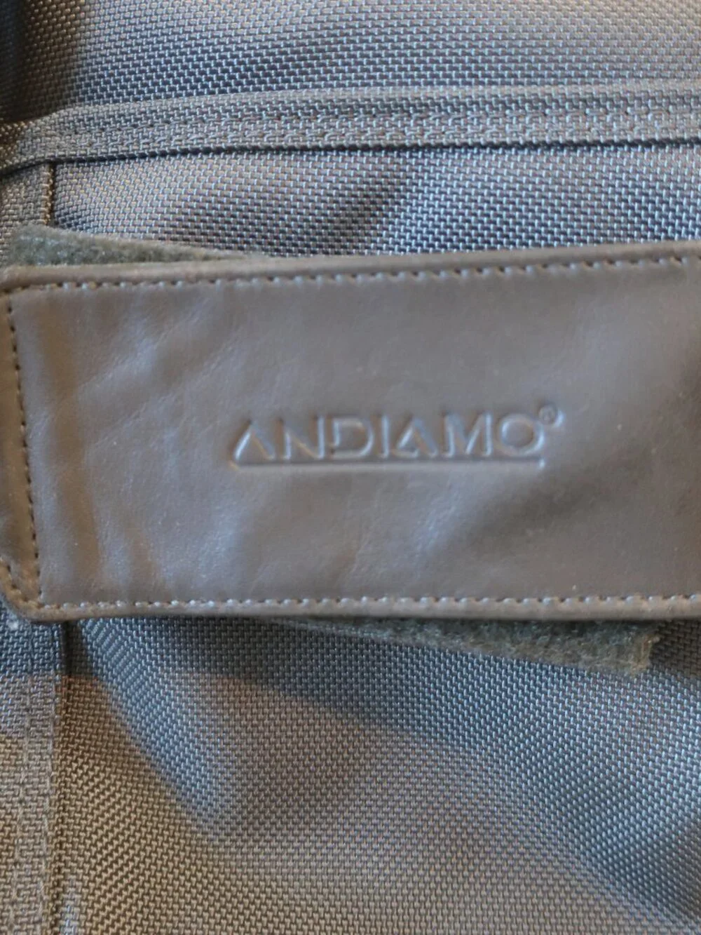 Mens Andiamo Gray Large Nylon Duffel/Travel Bag